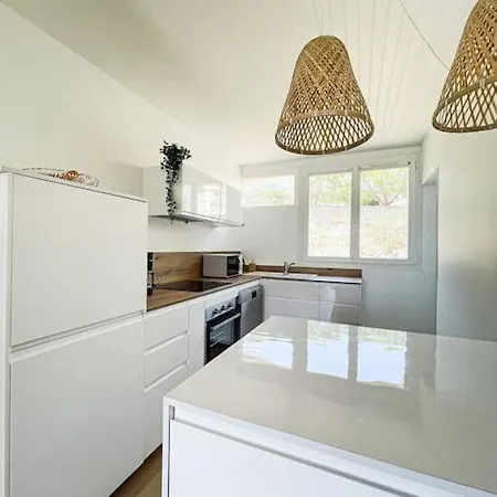Panisse - Parking - Clim - Wifi Apartment