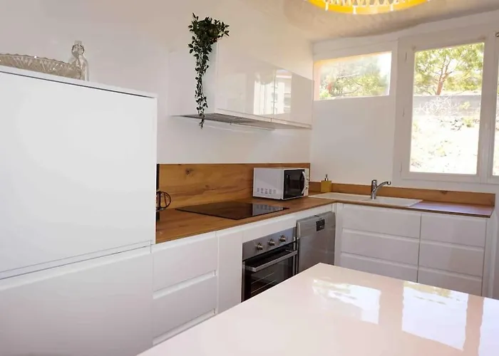 Apartment Panisse - Parking - Clim - Wifi